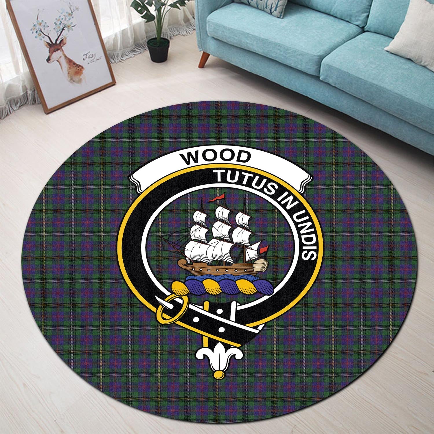 wood-tartan-round-rug-with-family-crest