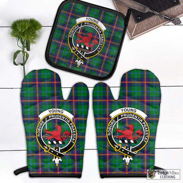 Young Tartan Combo Oven Mitt & Pot-Holder with Family Crest Combo 1 Oven Mitt & 1 Pot-Holder Black - Tartan Vibes Clothing