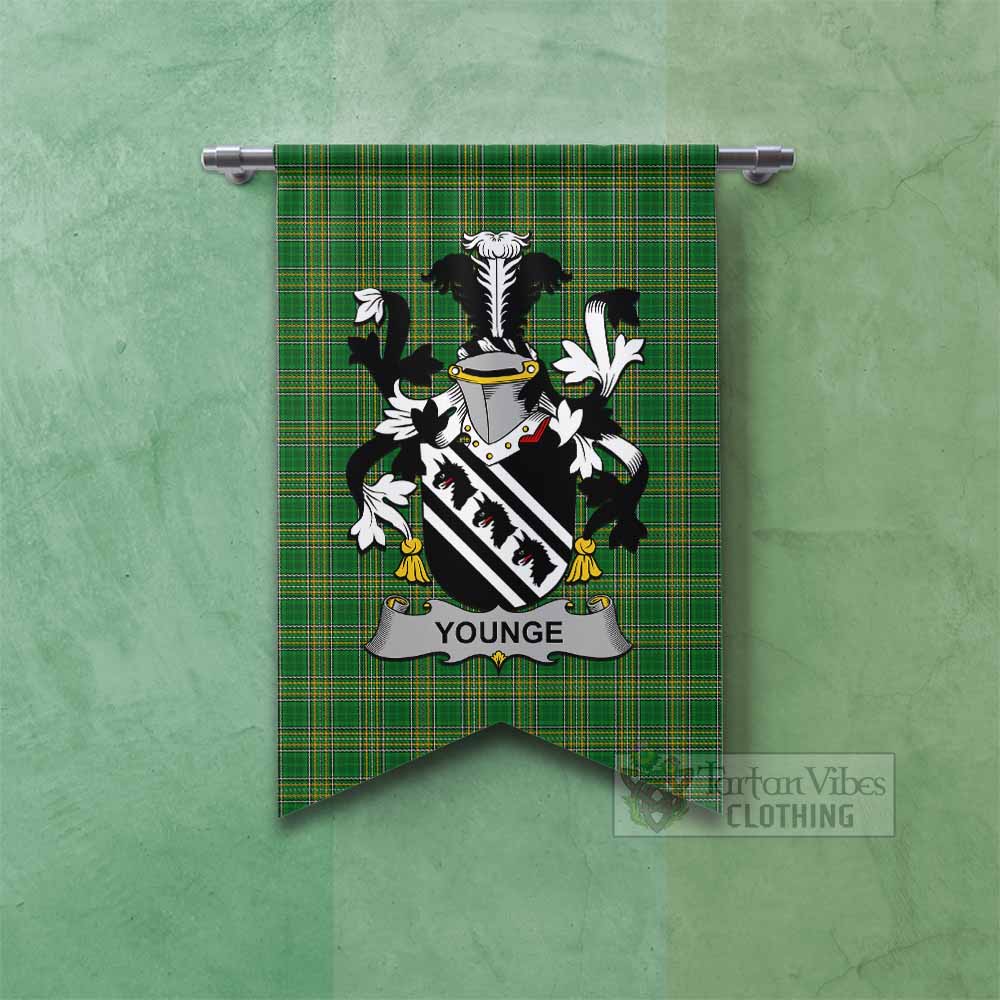 Tartan Vibes Clothing Younge Irish Clan Tartan Gonfalon, Tartan Banner with Coat of Arms